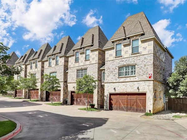 2700 Club Ridge Drive, Unit 8, Lewisville, TX 75067