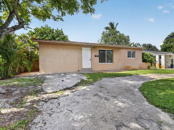 6281 NW 14TH Court, Sunrise, FL 33313