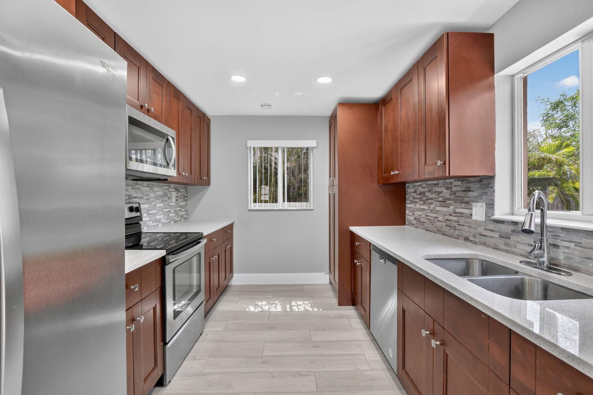 6281 NW 14th Court, Sunrise, FL 33313 Photo