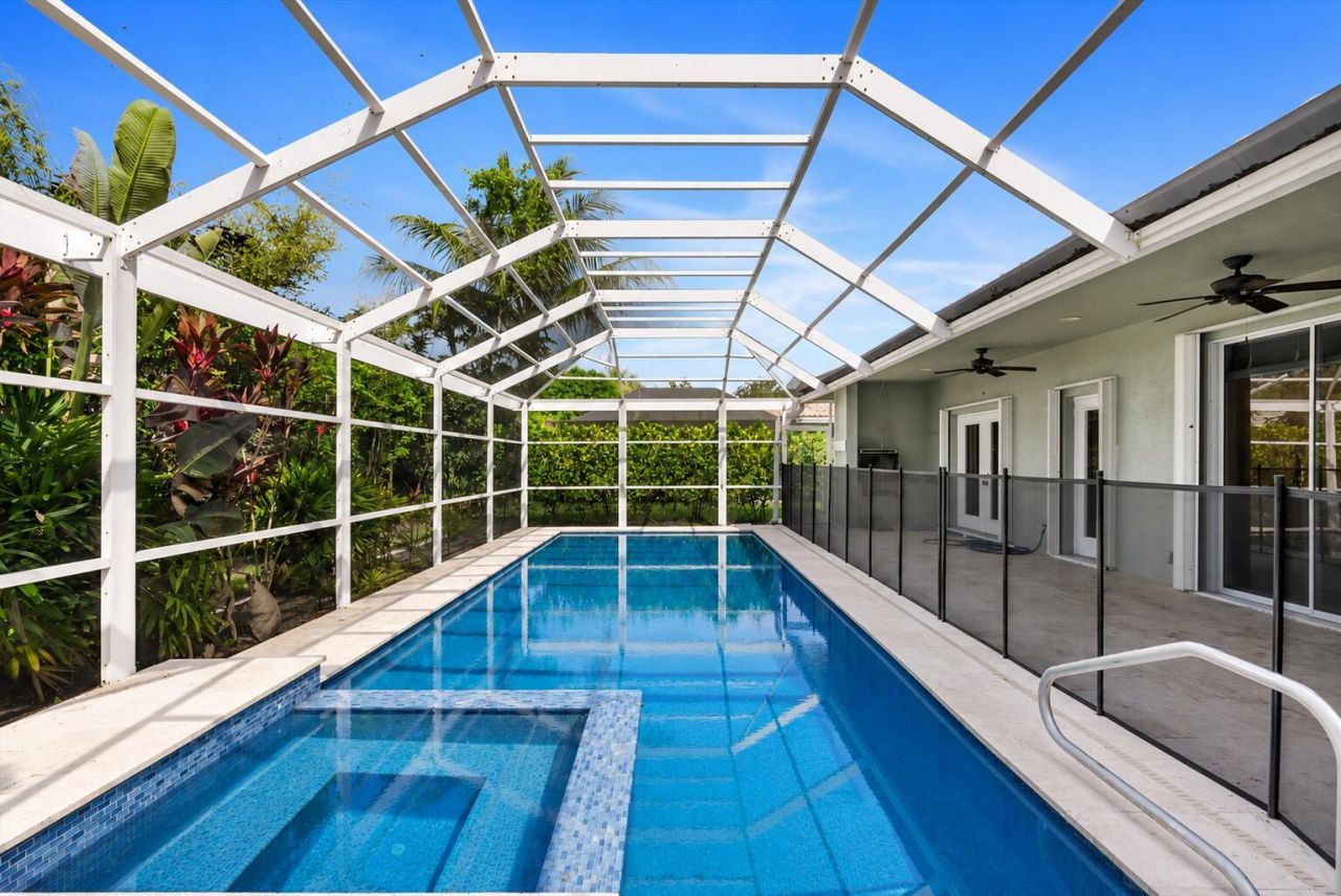 4 Glengary Road, Palm Beach Gardens, FL 33418 Photo