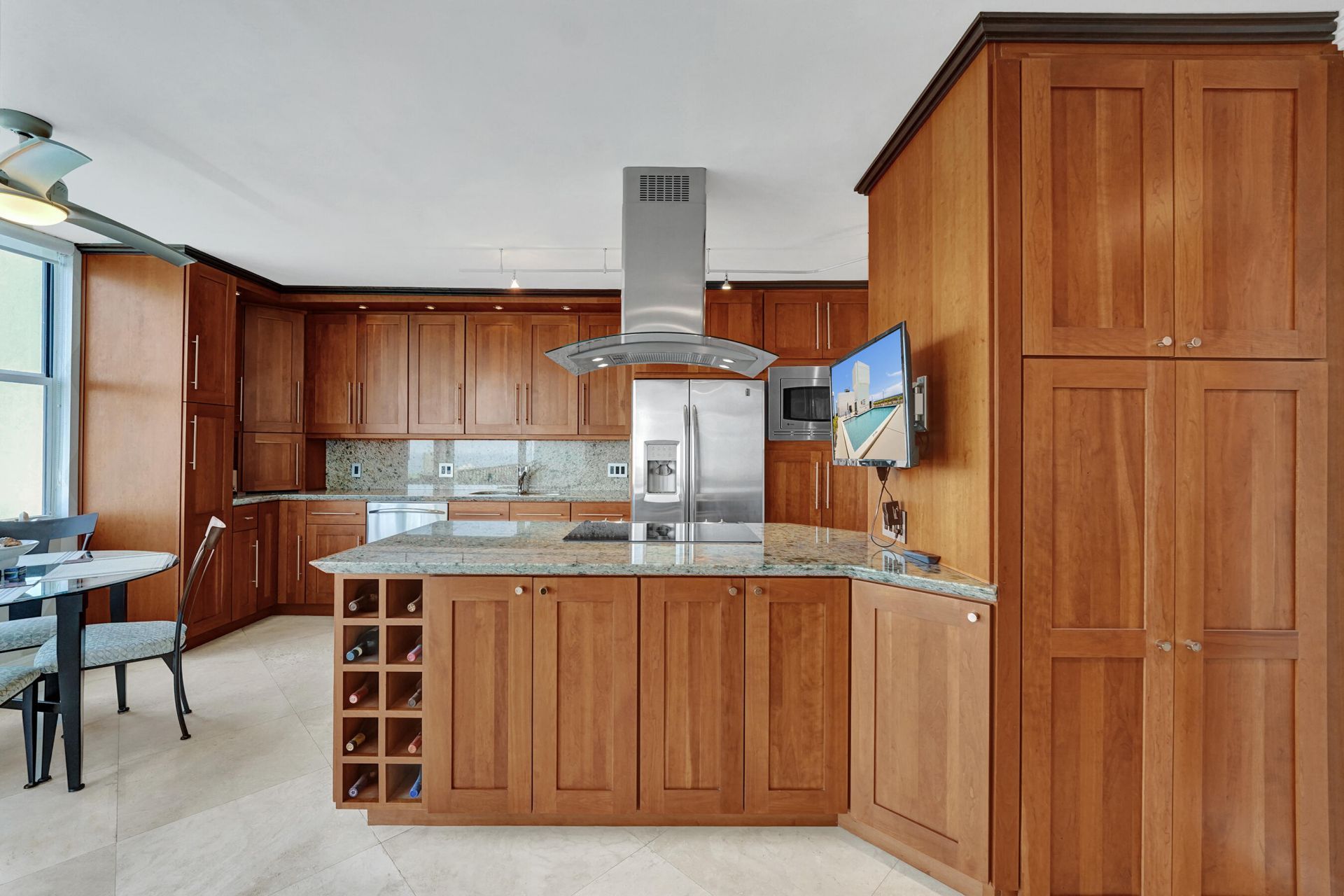 936 Intracoastal Drive, Unit 22C, Fort Lauderdale, FL 33304 Photo