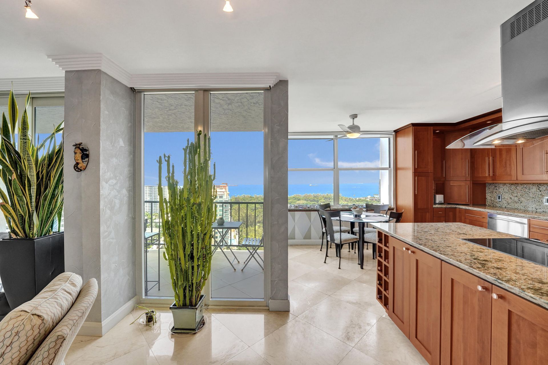 936 Intracoastal Drive, Unit 22C, Fort Lauderdale, FL 33304 Photo