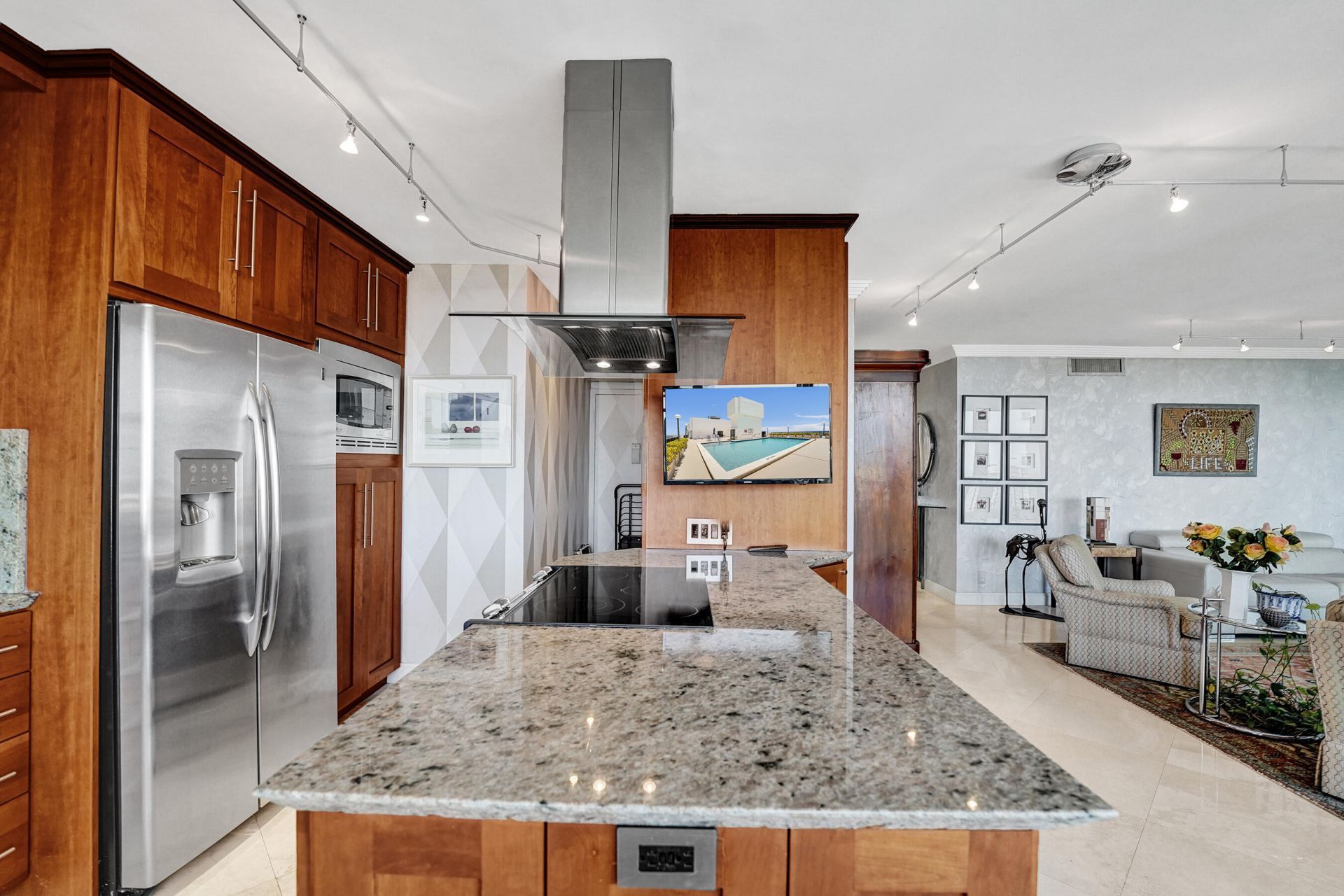 936 Intracoastal Drive, Unit 22C, Fort Lauderdale, FL 33304 Photo