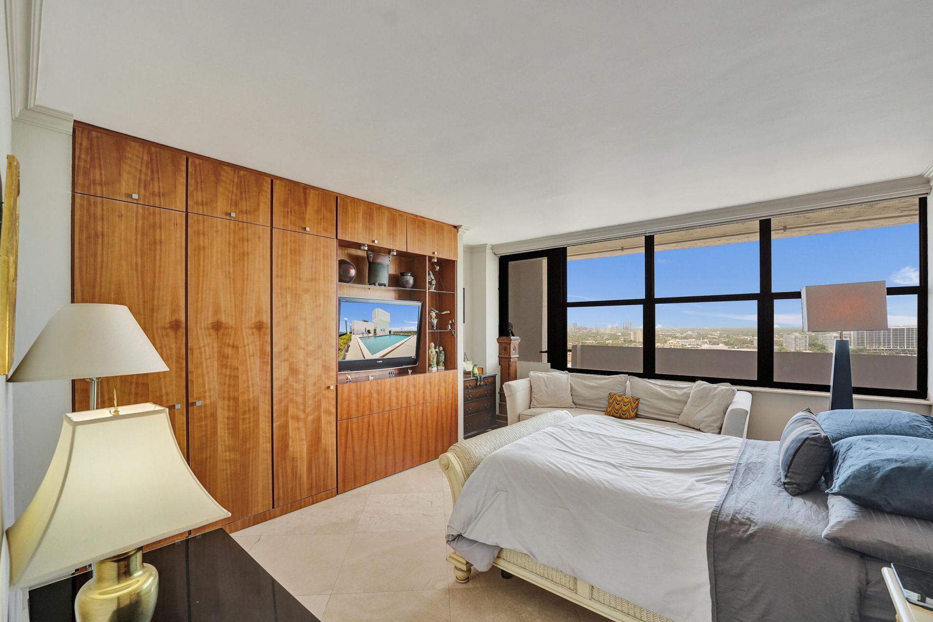936 Intracoastal Drive, Unit 22C, Fort Lauderdale, FL 33304 Photo