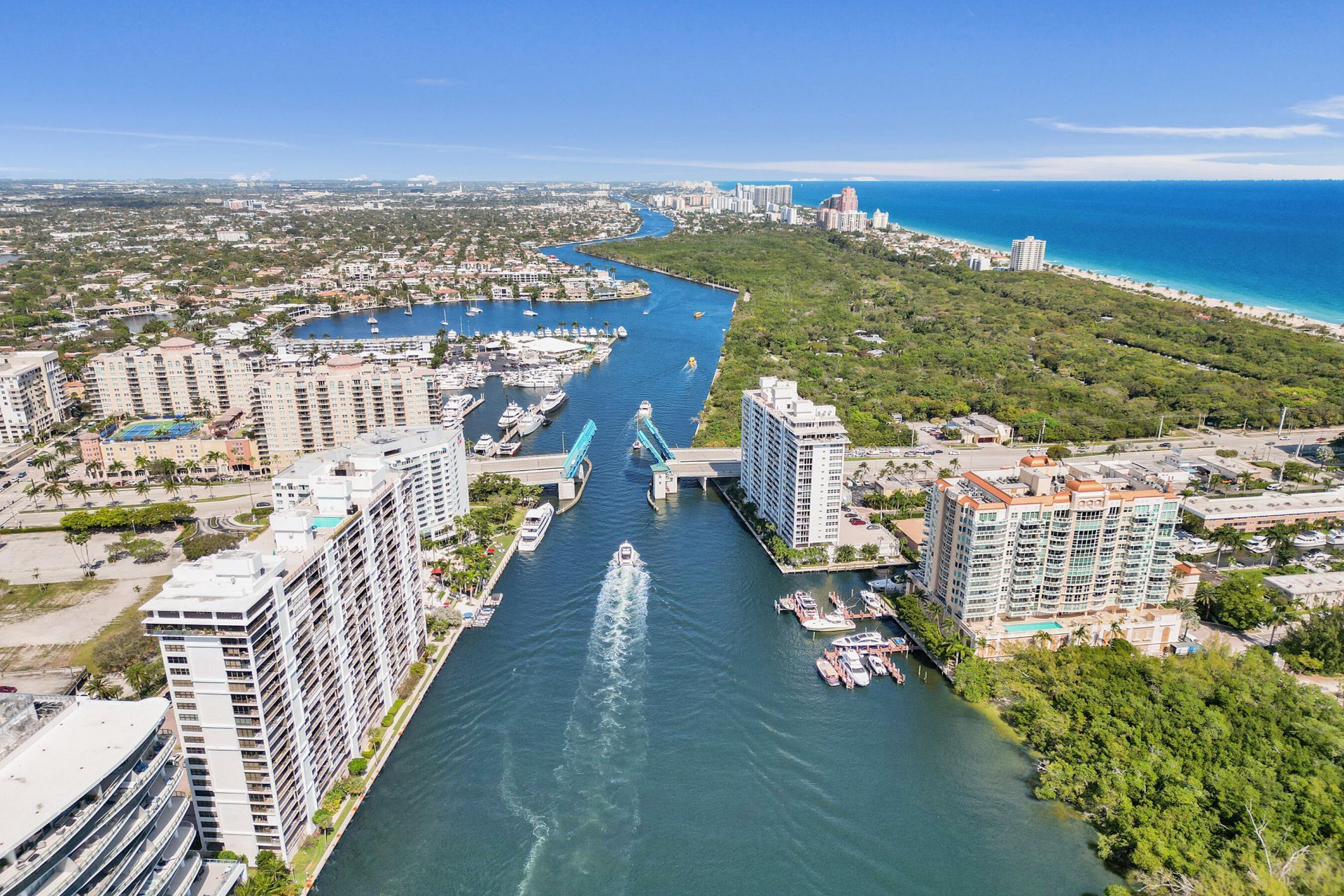 936 Intracoastal Drive, Unit 22C, Fort Lauderdale, FL 33304 Photo