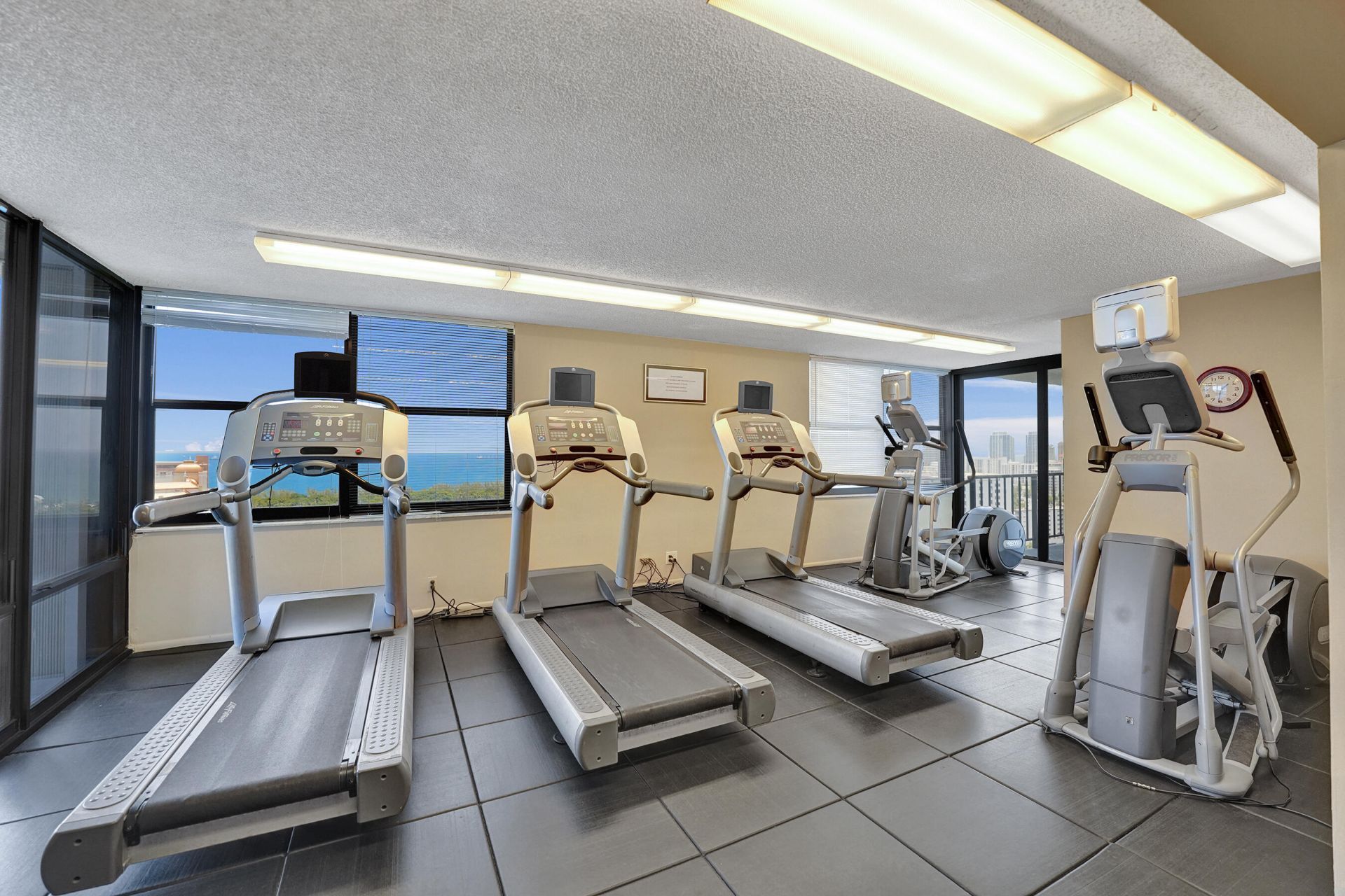936 Intracoastal Drive, Unit 22C, Fort Lauderdale, FL 33304 Photo