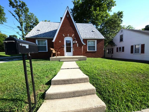 1501 Viola Avenue , Mt Vernon, IL 62864