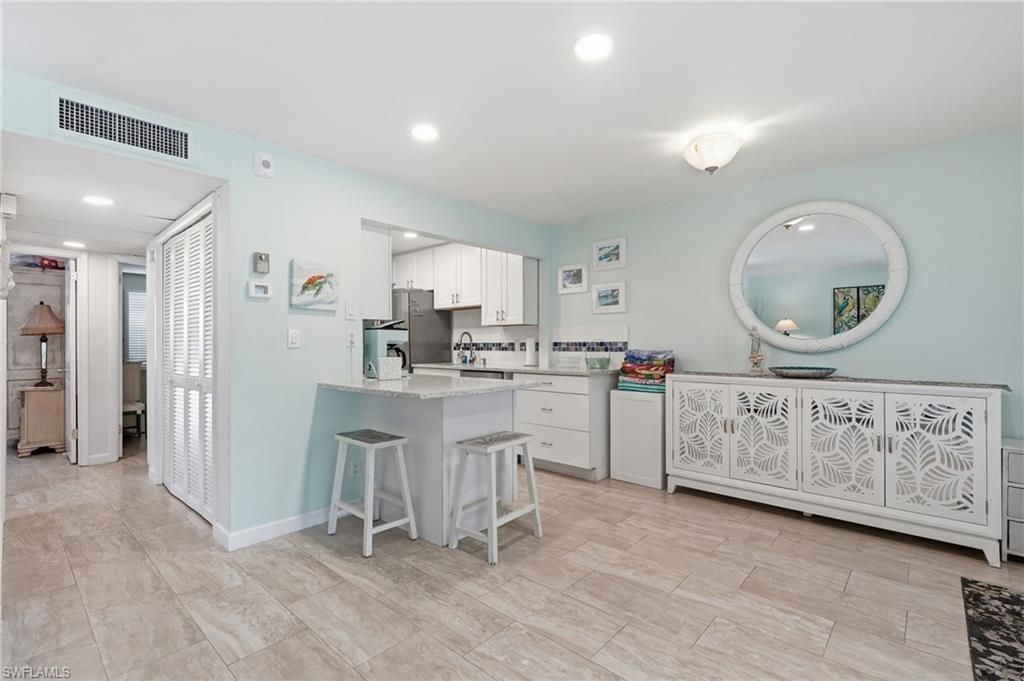 1065 Gulf Shore Blvd N, Unit 108, Naples, FL 34102 Photo