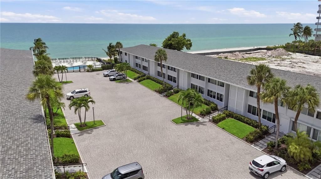 1065 Gulf Shore Blvd N, Unit 108, Naples, FL 34102 Photo