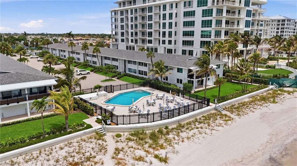 1065 Gulf Shore Blvd N, Unit 108, Naples, FL 34102 Photo