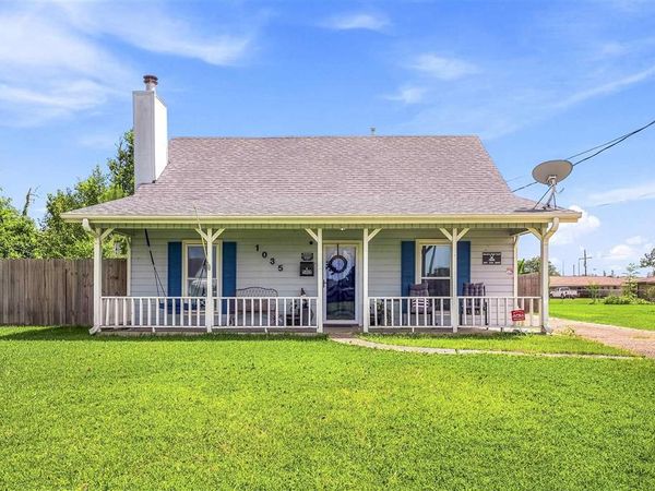 1035 Shady Lane , Westlake, LA 70669