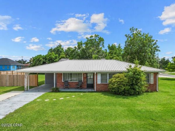 709 W 5th Street , Lynn Haven, FL 32444
