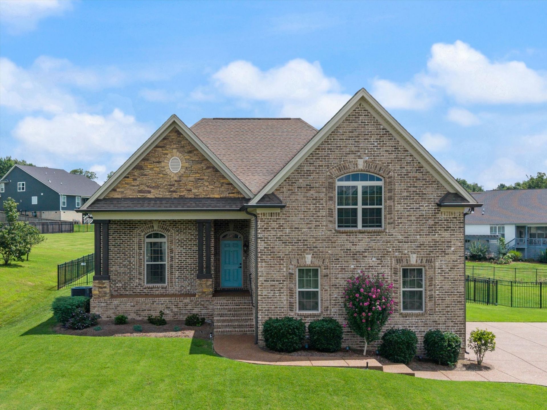 831 Manner Ln, Lebanon, TN 37087 Main Photo