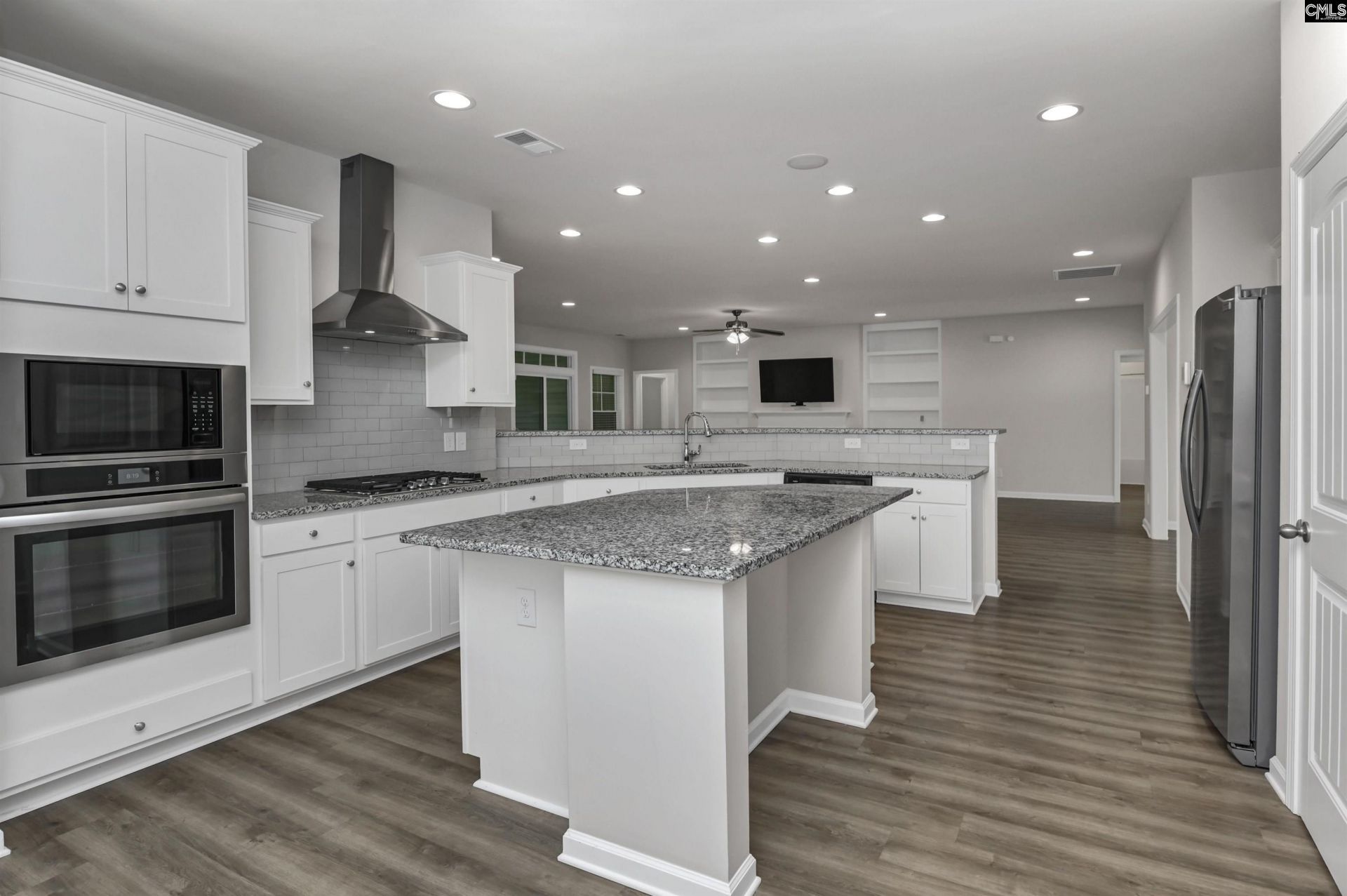 615 Spanish Olive Way  Photo 4