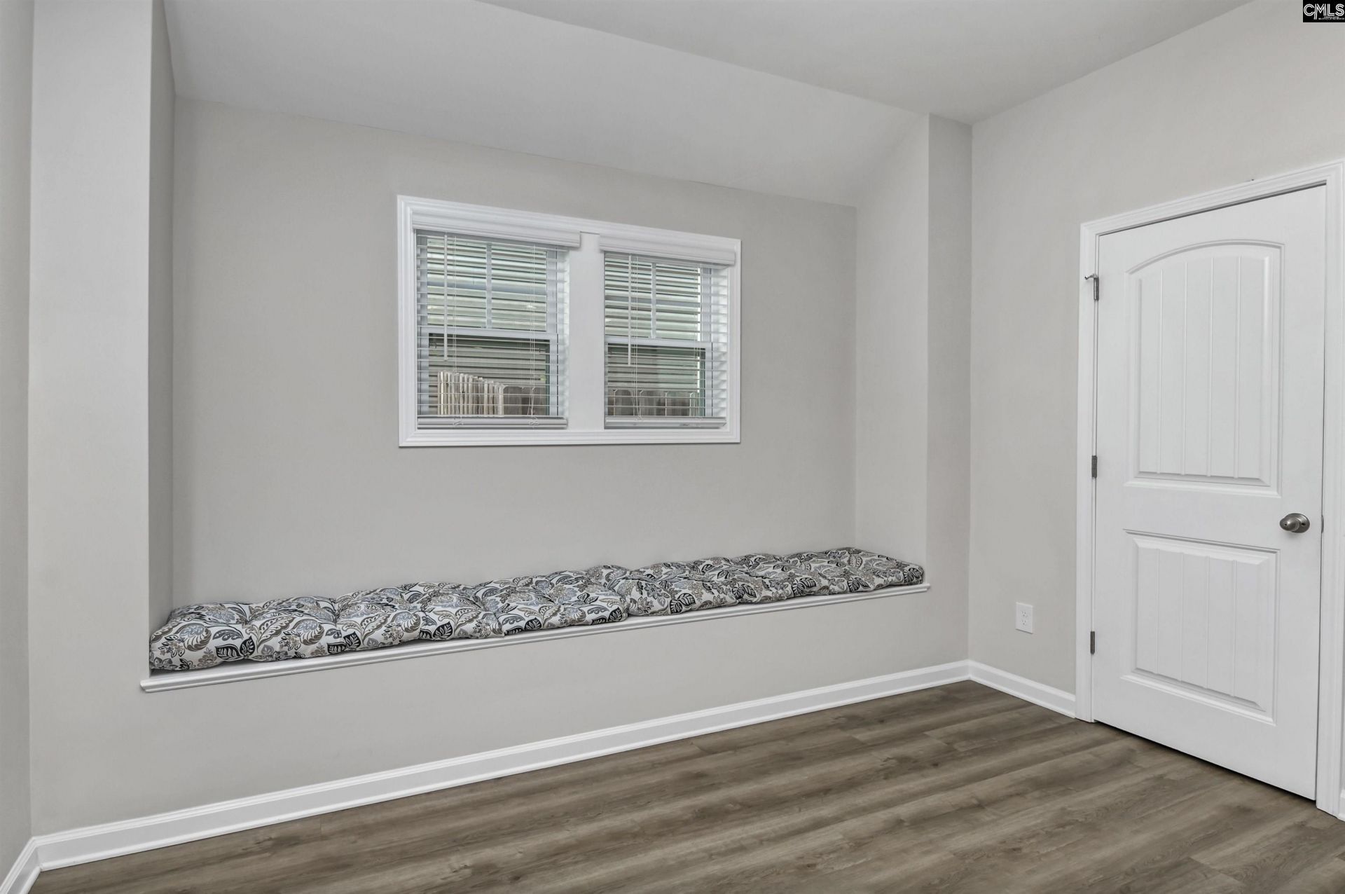 615 Spanish Olive Way  Photo 6