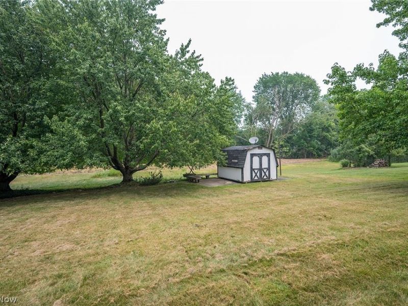10110 Weathersfield Drive, Mentor, OH 44060 Photo 13