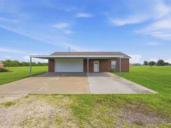 5913 Wrangler Drive , Iowa, LA 70647