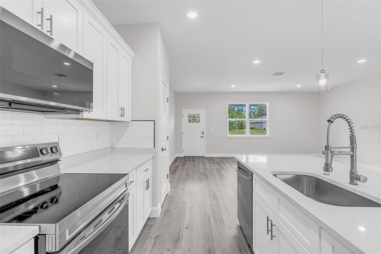 1028 W Citrus Springs Boulevard , Citrus Springs, FL 34434 Photo