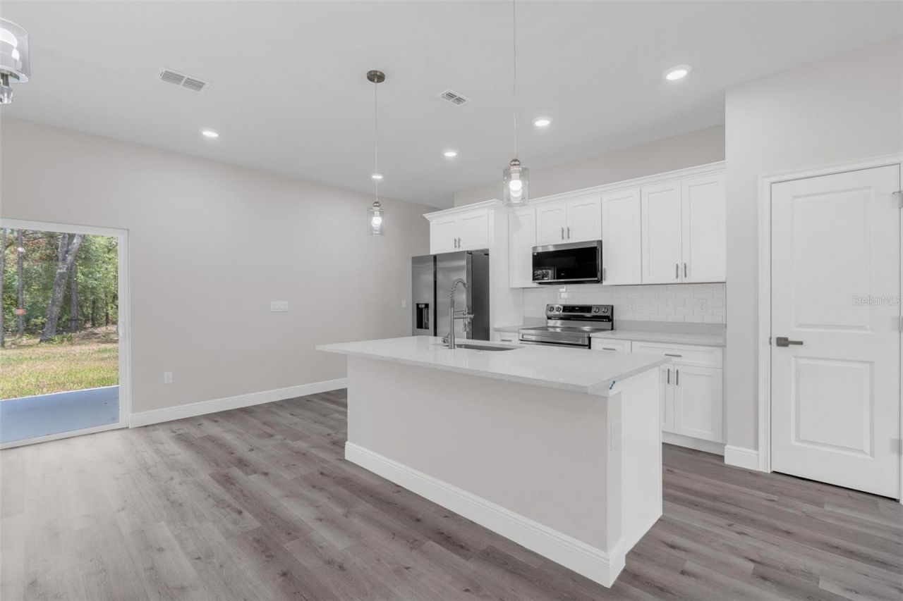 1028 W Citrus Springs Boulevard , Citrus Springs, FL 34434 Photo