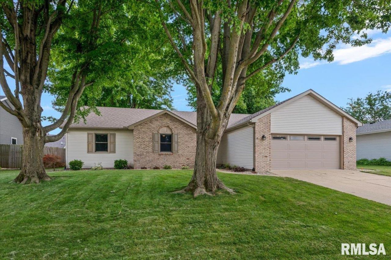 1500 Coralberry Court, Springfield, IL 62712 Main Photo