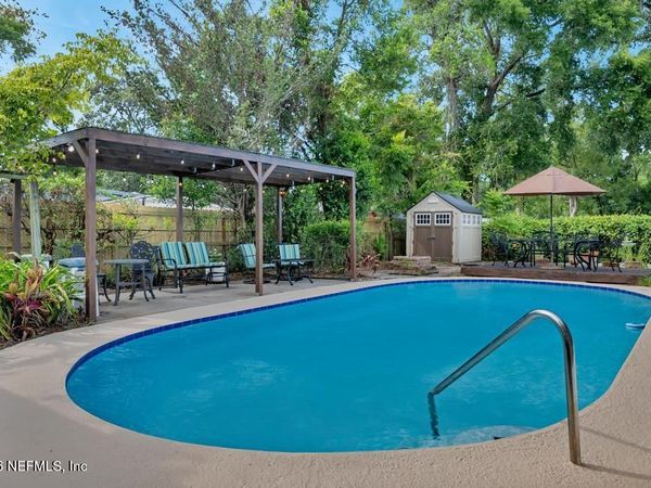 3738 HOOVER Lane, Jacksonville, FL 32277