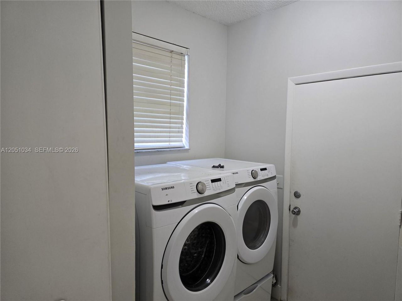 150 NW 151st Ave , Pembroke Pines, FL 33028 Photo