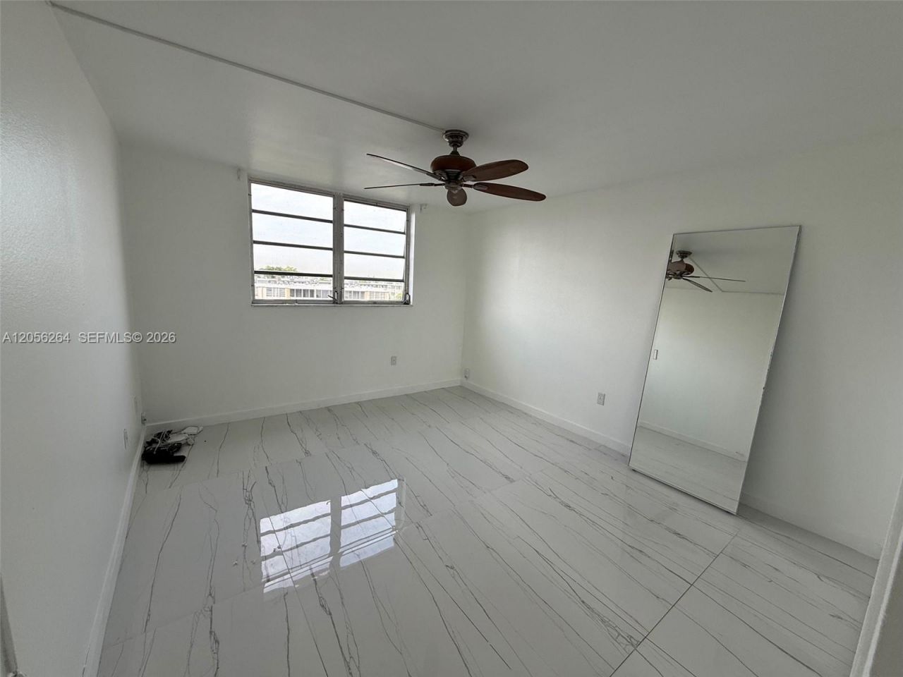 1700 NE 191st St, Unit 510, Miami, FL 33179 Photo
