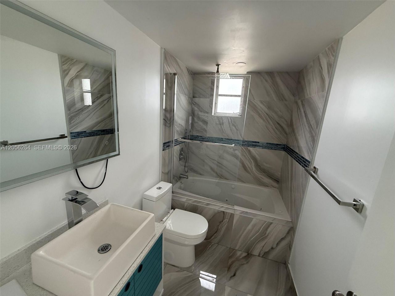 1700 NE 191st St, Unit 510, Miami, FL 33179 Photo