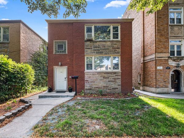 136 Callan Avenue , Evanston, IL 60202