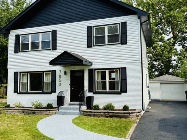 7850 Suburban Lane , Bridgeview, IL 60455