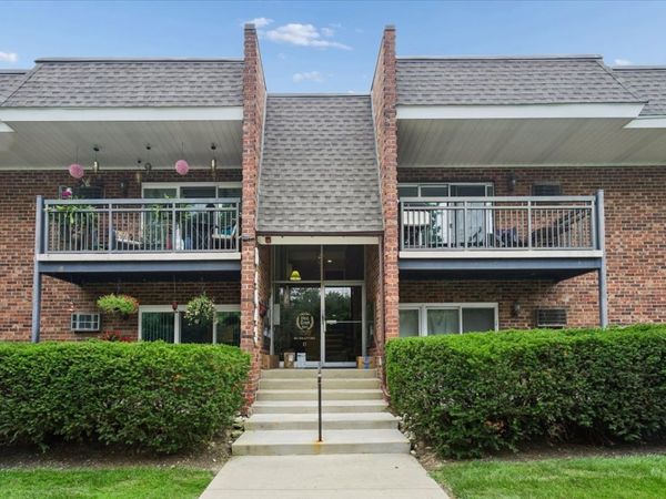 4043 Saratoga Avenue , Unit 222, Downers Grove, IL 60515