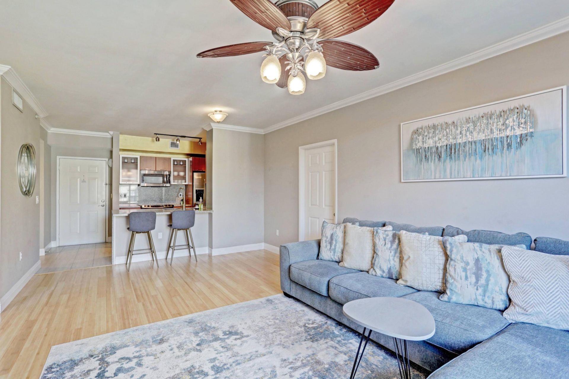 630 S Sapodilla Avenue S, Unit 321, West Palm Beach, FL 33401 Photo