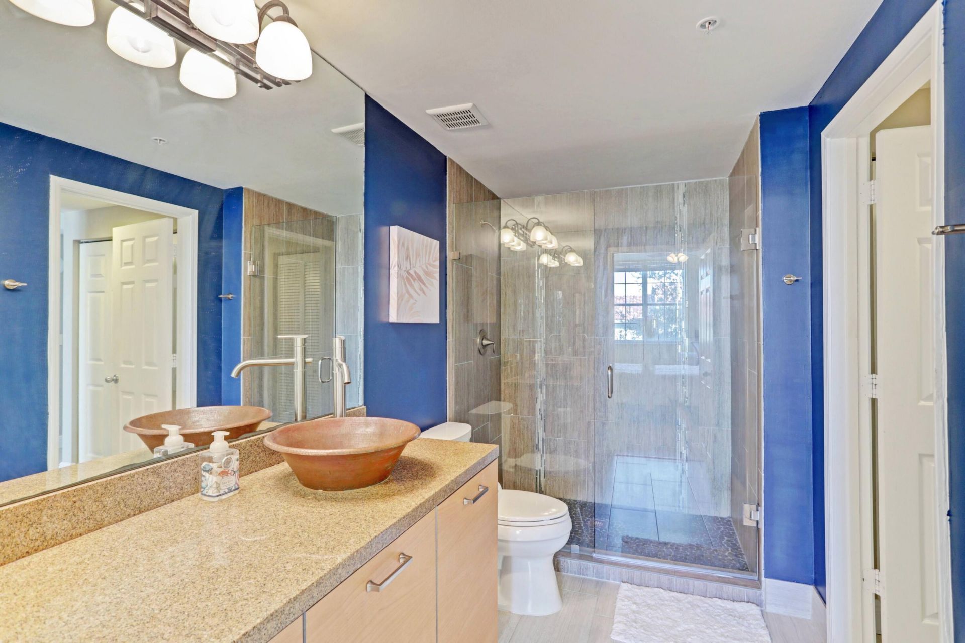 630 S Sapodilla Avenue S, Unit 321, West Palm Beach, FL 33401 Photo