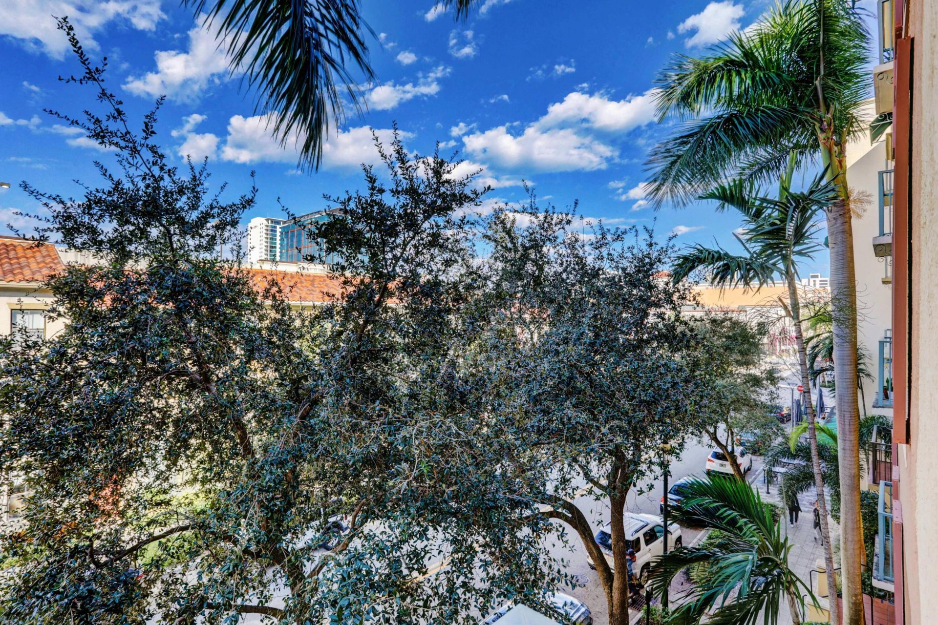 630 S Sapodilla Avenue S, Unit 321, West Palm Beach, FL 33401 Photo