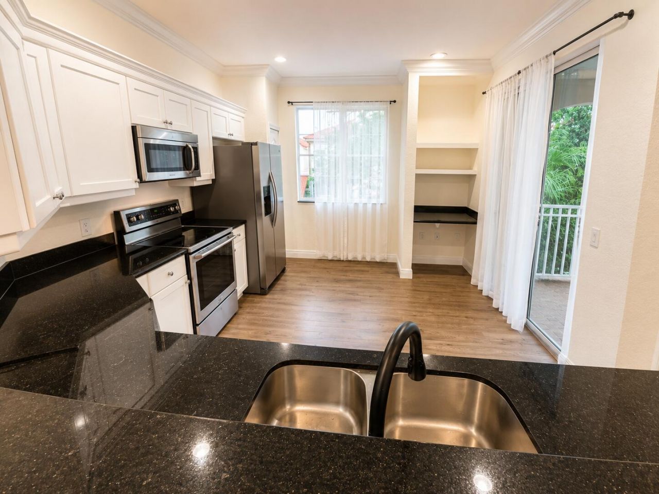 11023 Legacy Lane, Unit 301, Palm Beach Gardens, FL 33410 Photo