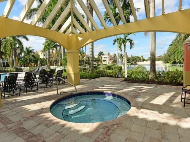 11023 Legacy Lane, Unit 301, Palm Beach Gardens, FL 33410 Photo