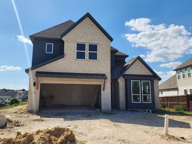 1820 Crested Ridge Road, Fort Worth, TX 76008