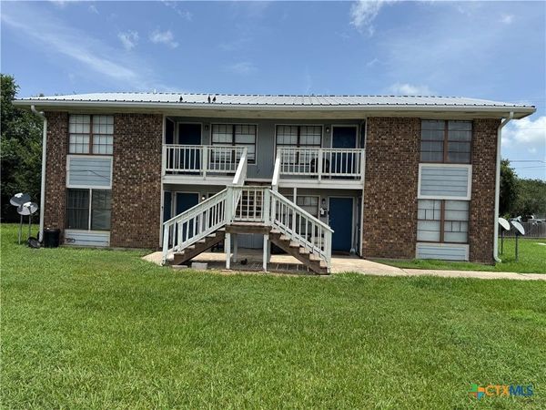 1601 Meadowview Drive , Port Lavaca, TX 77979