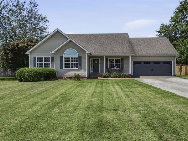 413 Crossfield Way , Bowling Green, KY 42104