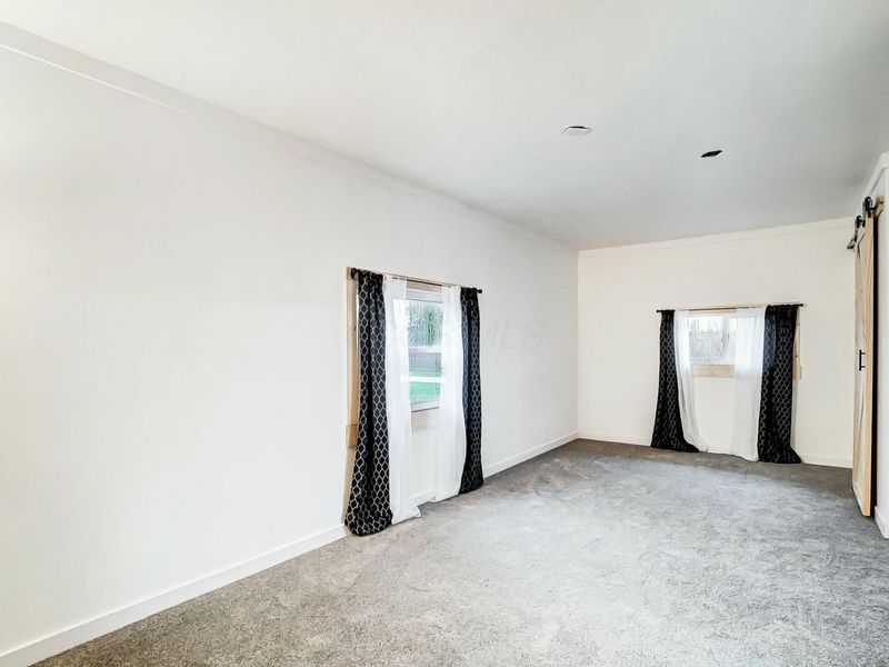399 Garden Heights Avenue , Columbus, OH 43228 Photo 14
