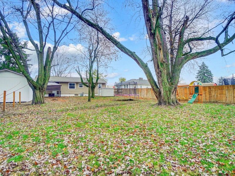 399 Garden Heights Avenue , Columbus, OH 43228 Photo 24