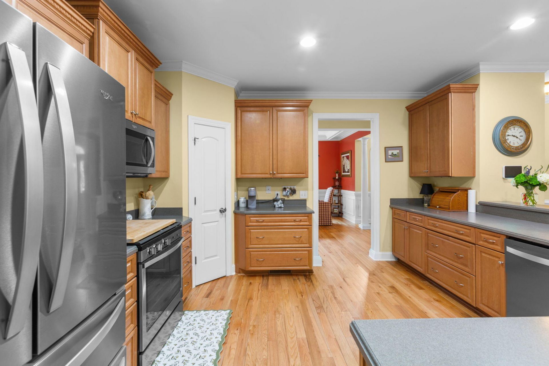 1019 Englewood Court Photo 13