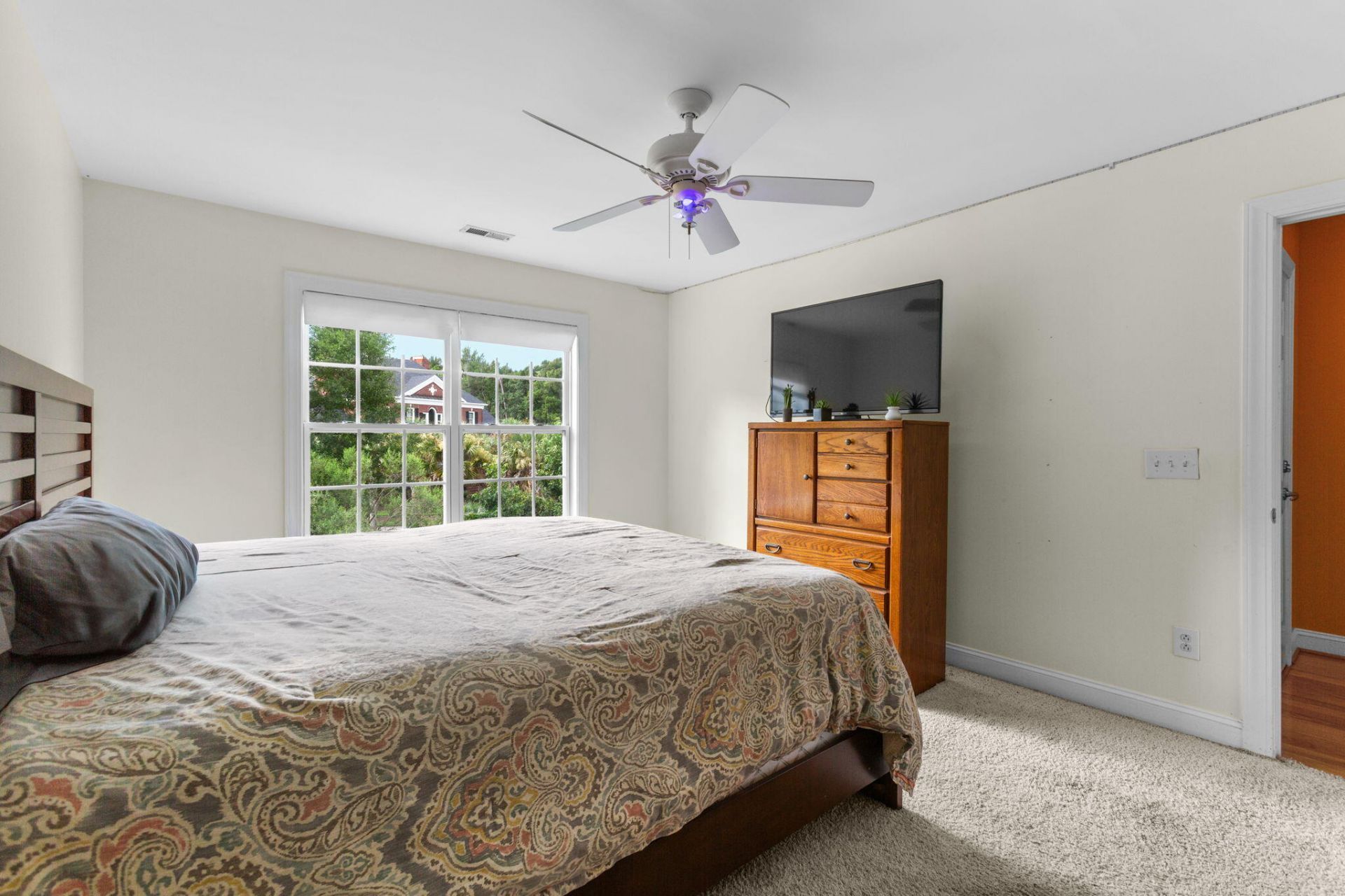 1019 Englewood Court Photo 33