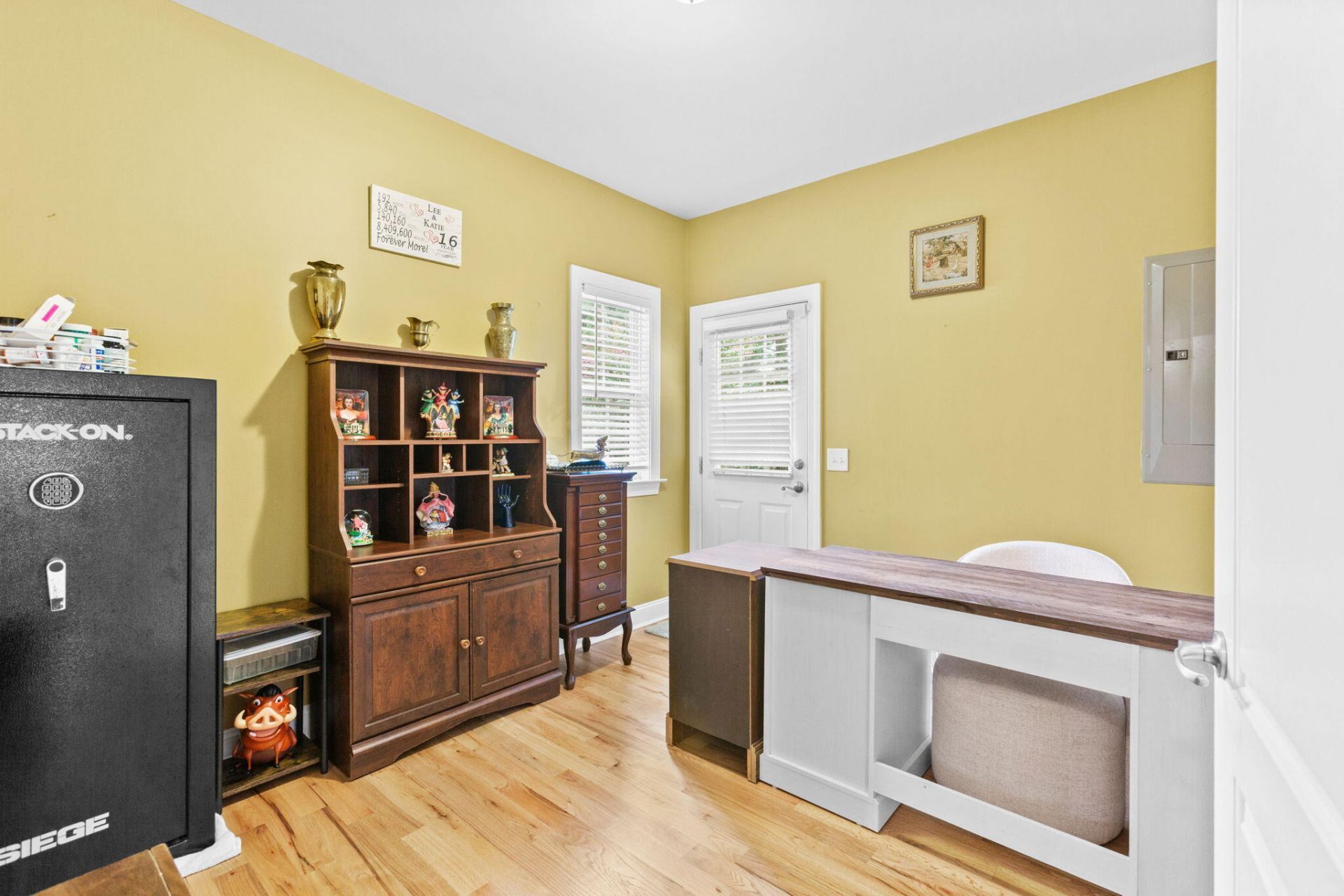 1019 Englewood Court Photo 38