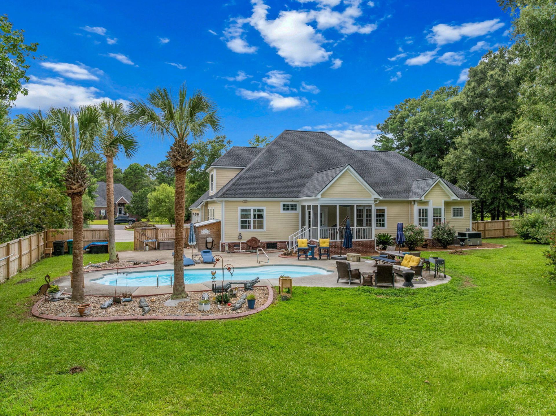 1019 Englewood Court Photo 41