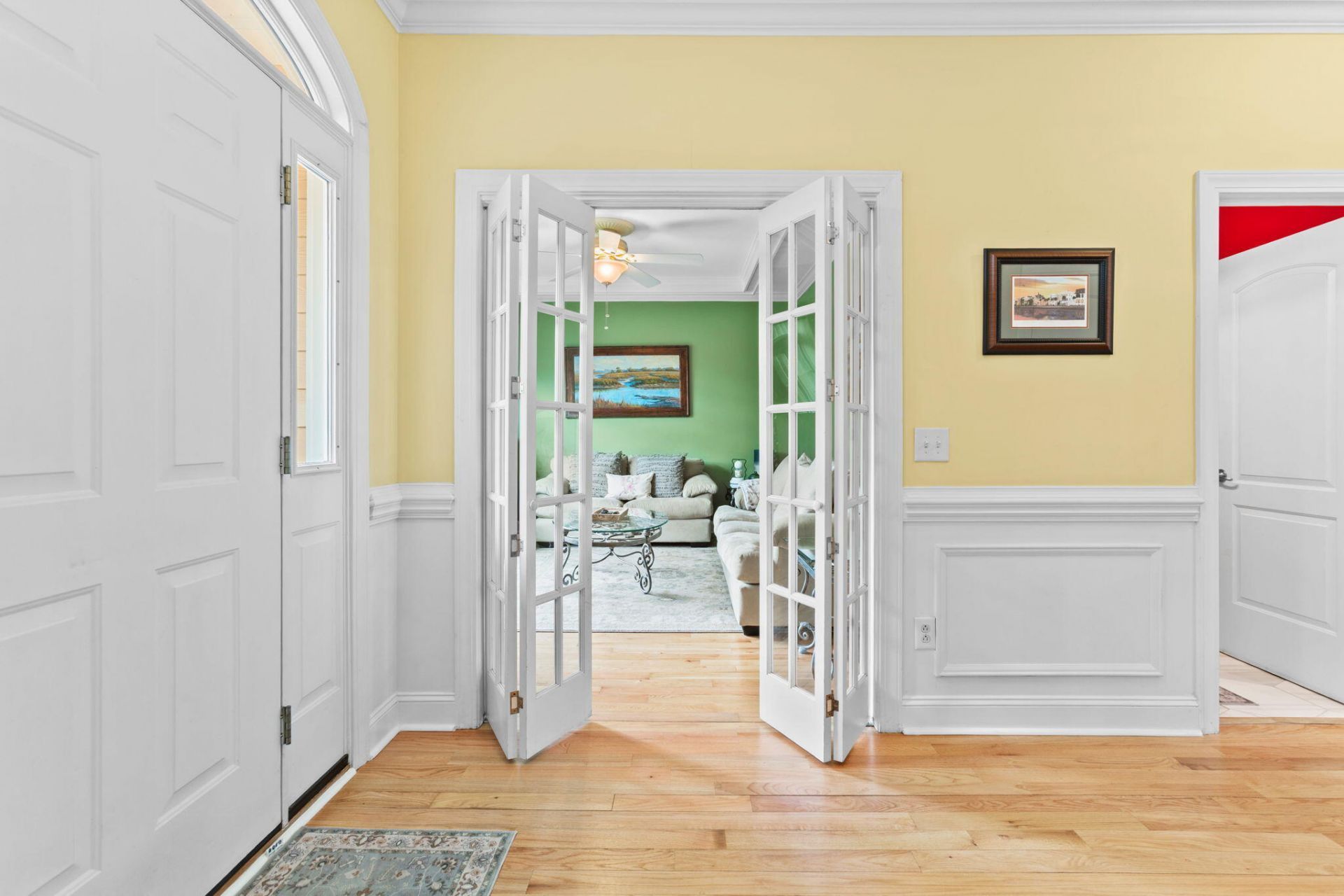 1019 Englewood Court Photo 9