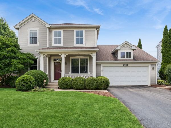 2759 HILLSBORO Boulevard, Aurora, IL 60503