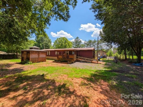 2339 Journeys Pass , Newton, NC 28658