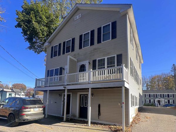 20 Portsmouth Avenue, Unit D, Exeter, NH 03833