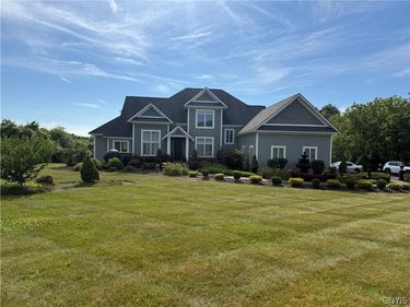 164 Arrowhead, Clinton, NY 13323